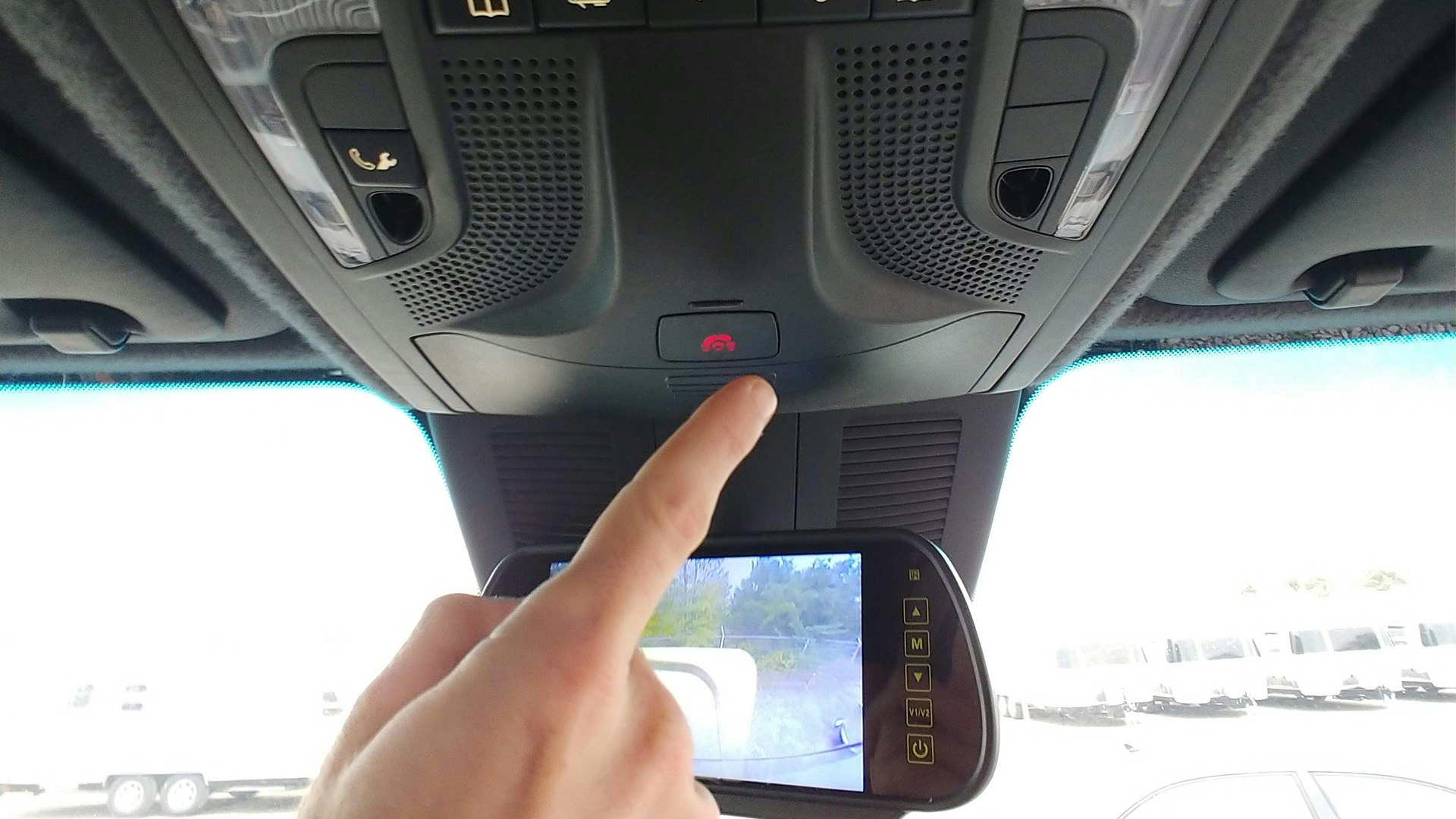 Airstream Mercedes Pro Emergency Call System